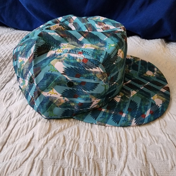 Truth lightweight Eagle pattern hat - Picture 2 of 6